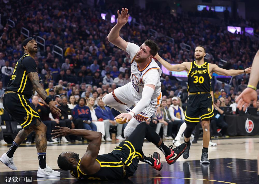 进攻端做出 进攻端做出