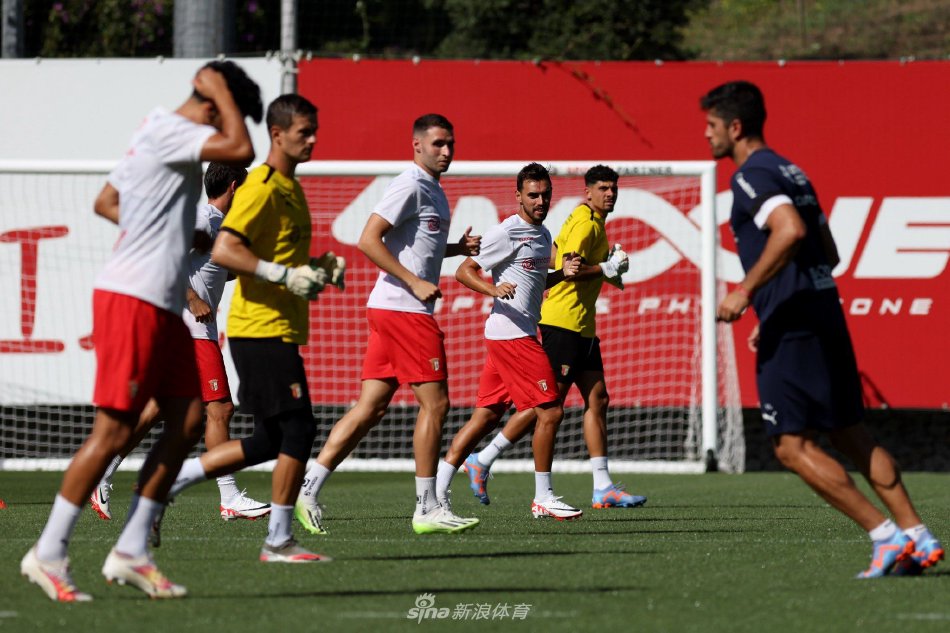 球员在比赛 球员在比赛