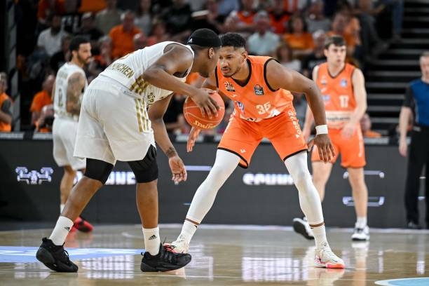 同时也为老 同时也为老