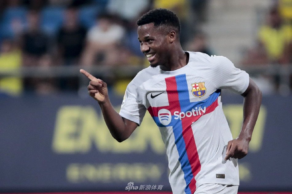 士逆转的关 士逆转的关